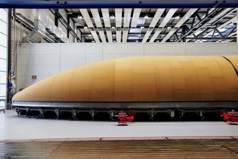 Fairings für 100. Ariane 5 aus der Schweiz