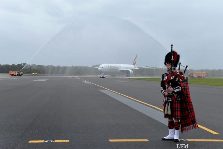 Emirates B777 jetzt auch in Edinburgh