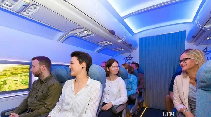 DLR testet Passagiere im Flugzeug ohne Fenster