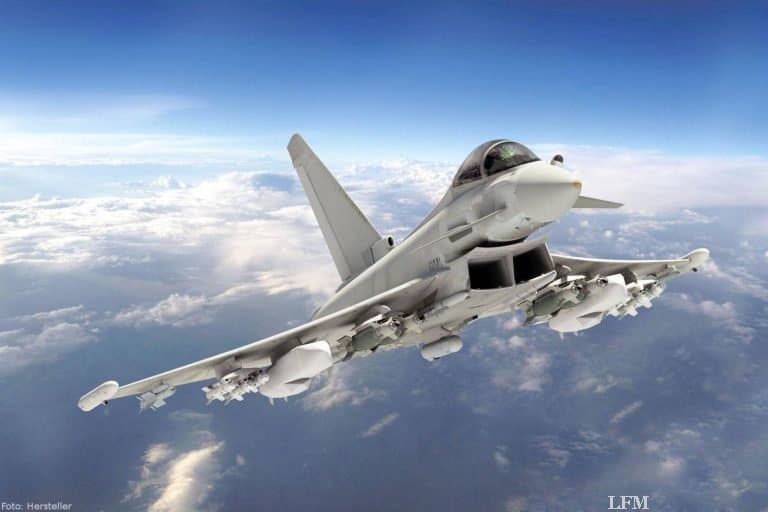 Eurofighter trainieren Überschallflug über Österreich