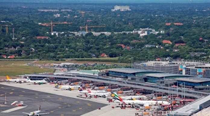 Low-Cost auf Langstrecken: Szene trifft sich in Hamburg
