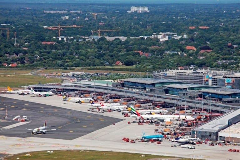 Low-Cost auf Langstrecken: Szene trifft sich in Hamburg