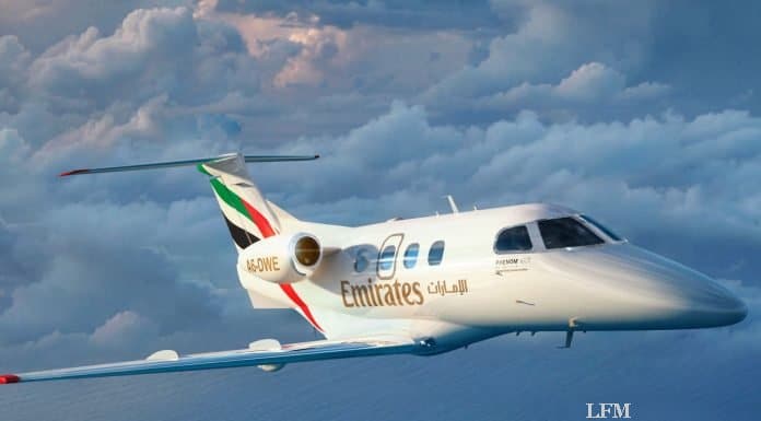 Emirates mit Flugschule auf der Bahrain Airshow