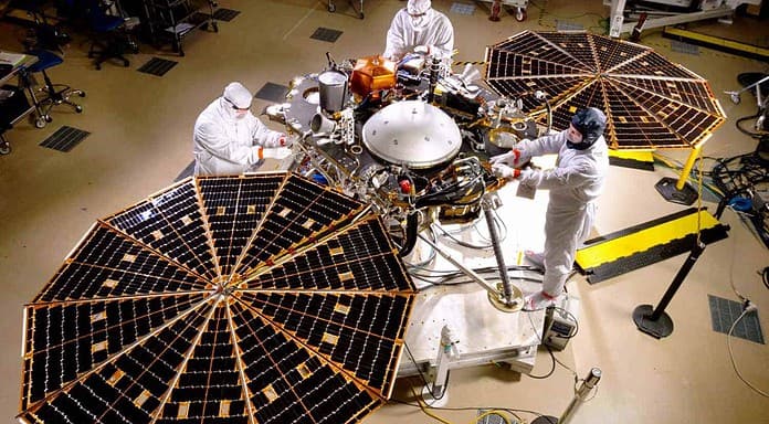 Maulwurf für den Mars bereit zur Landung