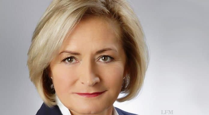 Barbara Bergmeier als Head of Operations von Airbus DS