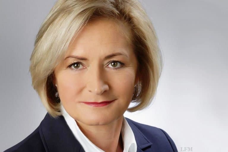 Barbara Bergmeier als Head of Operations von Airbus DS