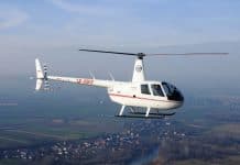 R44 für Militär-Flugschüler in Polen übergeben