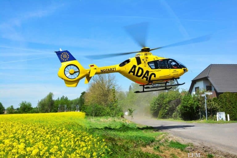 EC135 beim ADAC für Sachsen startklar