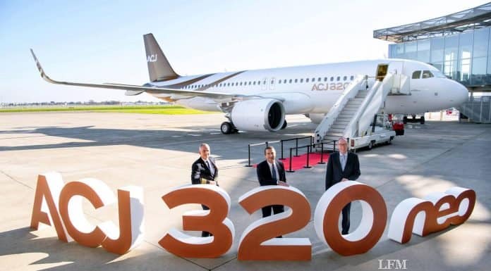 Erstes Geschäftsflugzeug ACJ320neo übergeben