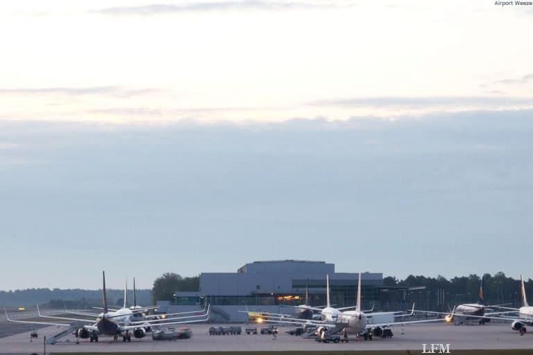 Hubschrauber-Rundflüge am Weeze Airport