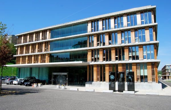 Schweiz: Boomende Luftfahrt stößt an Grenzen