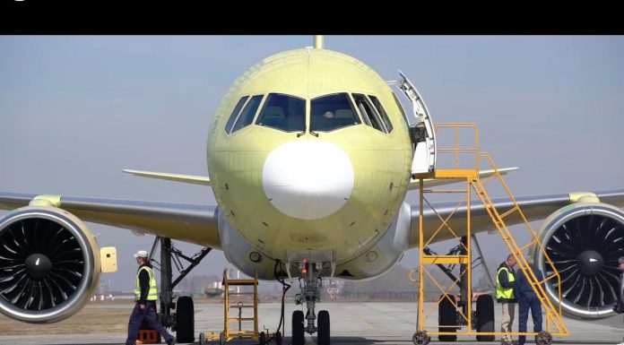 MC-21: Drittes Testflugzeug bei Moskau