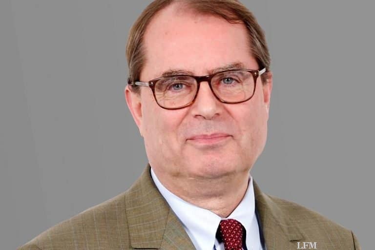 Airbus befördert Bouvier und de Castelbajac