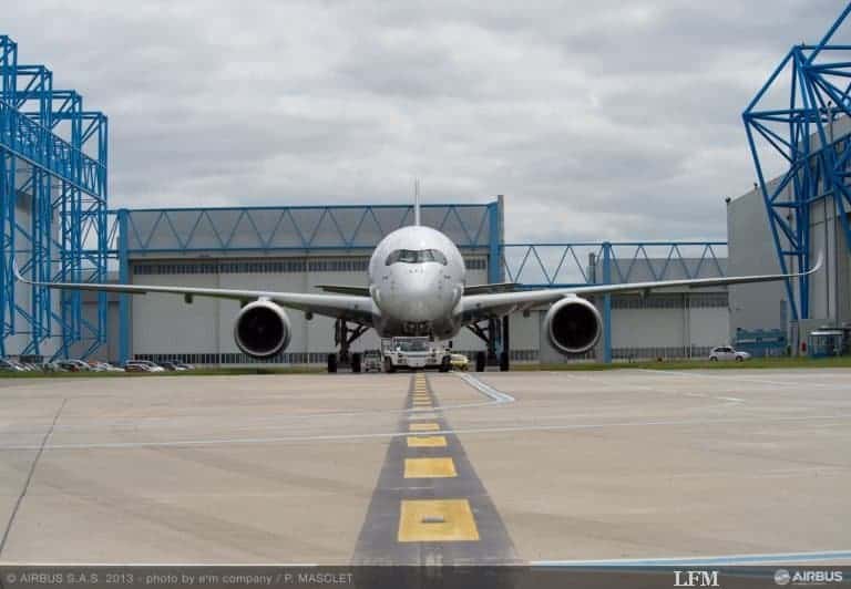 Airbus hält an Zeitplan für Erstflug von A350-XWB fest
