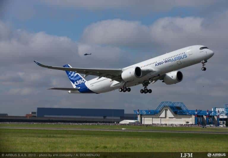 Erstflug für den Langstrecken-Airbus A350 XWB