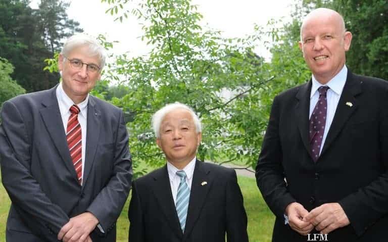 DLR mit JAXA für Antriebssysteme und Asteroidenlandung