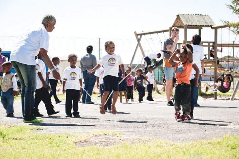 Lufthanseaten fördern Schule in Township bei Kapstadt