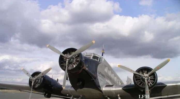 Oldtimer Junkers Ju 52 mit Rundflügen zu Gast in Stuttgart