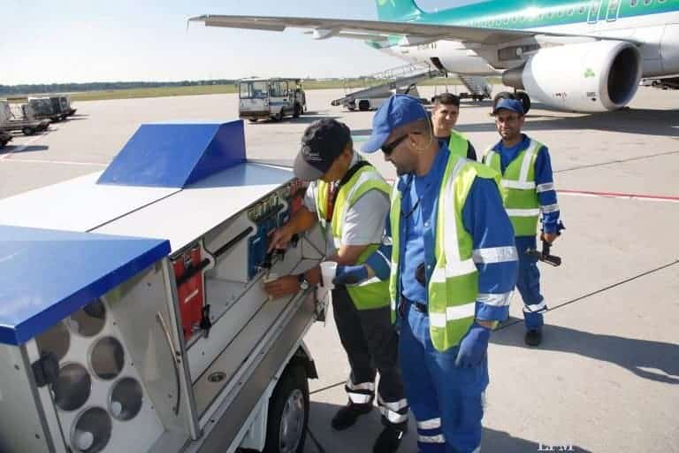 Getränkewagen für Vorfeld-Arbeiter