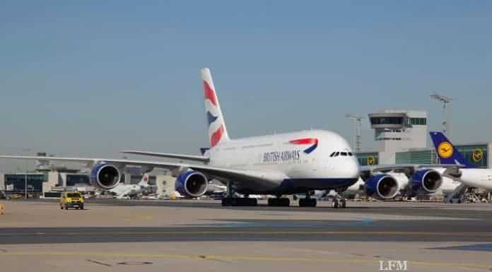 Airbus A380 der British Airways fliegt Route London-Frankfurt