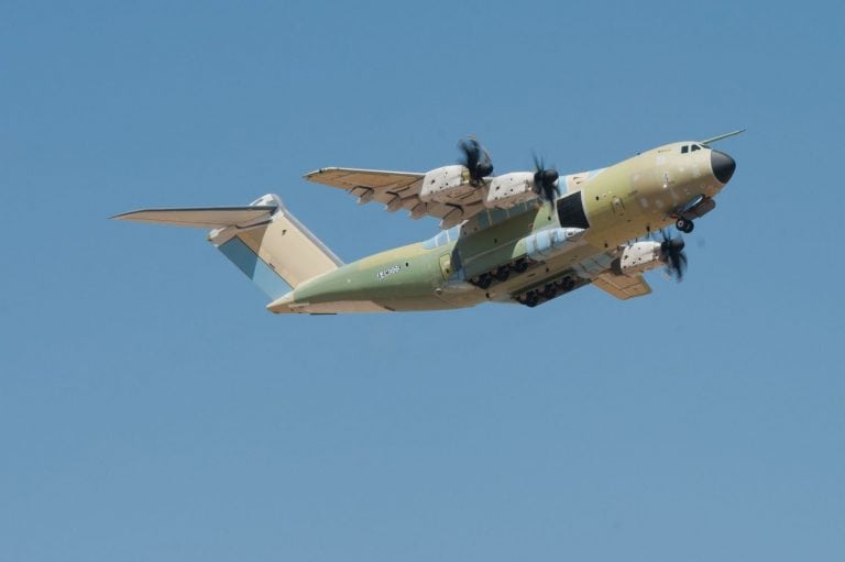 Fortschritte beim A400M: Runway-Tests und Jungfernflug