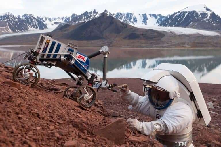 Verschiebung und Mehrkosten bei BER-Bahnsanierung