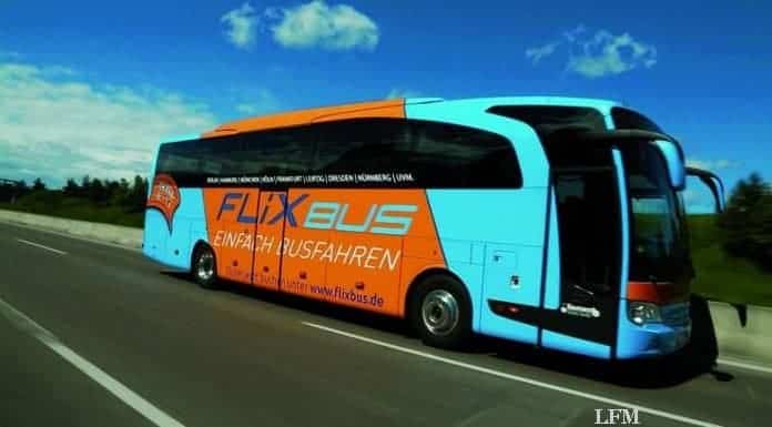 Fernbus „landet“ mit Bustaufe am Bodensee Airport