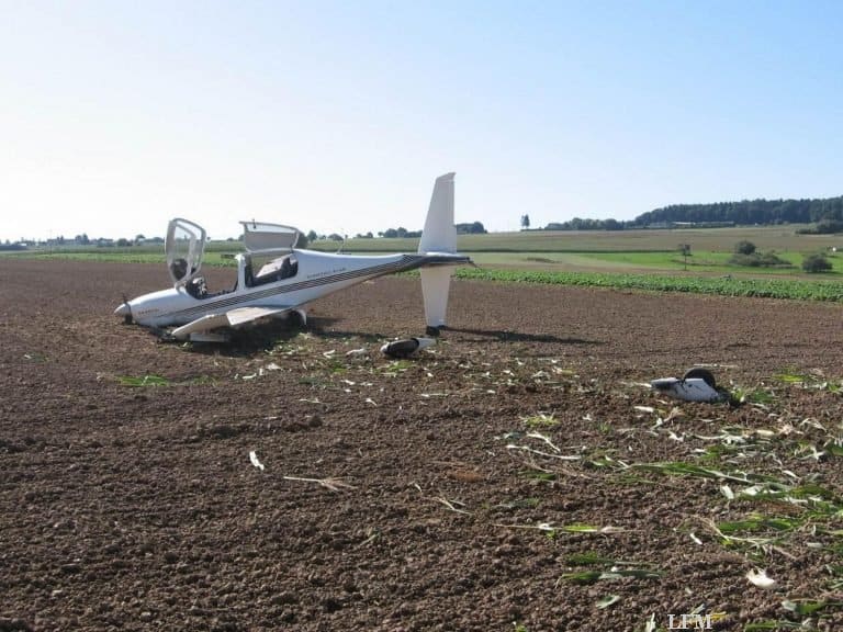 Motorschaden zwingt Diamond zur Notlandung