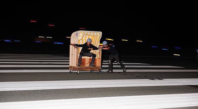 Strandkorb-Racing auf der Lübecker Startbahn