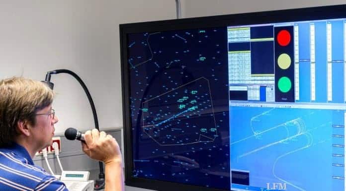 Spracherkennung unterstützt Fluglotsen bei schnellen Entscheidungen