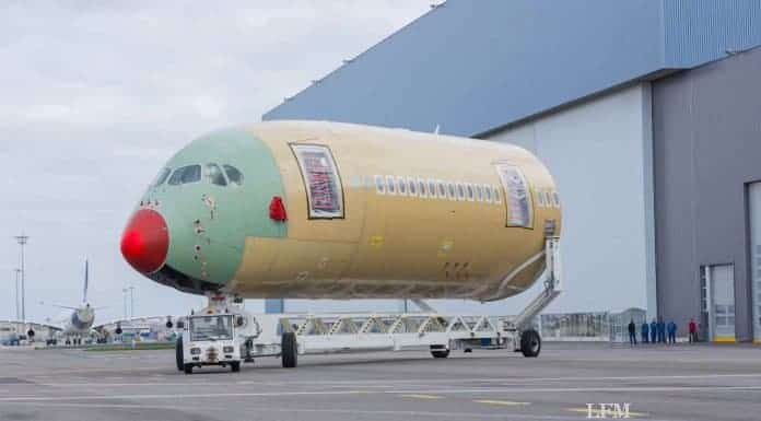 A350 XWB-Testflugzeug Nummer 5 geht in Endmontage