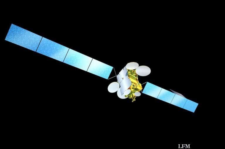 Satellit ASTRA 5B unterwegs nach Kourou zum Startplatz