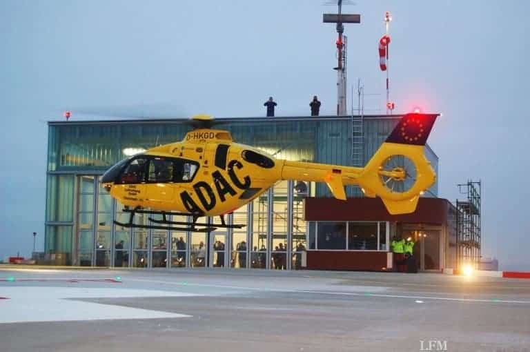 Rettungshubschrauber „Christoph 40“: Hangar auf Dach der Klinik