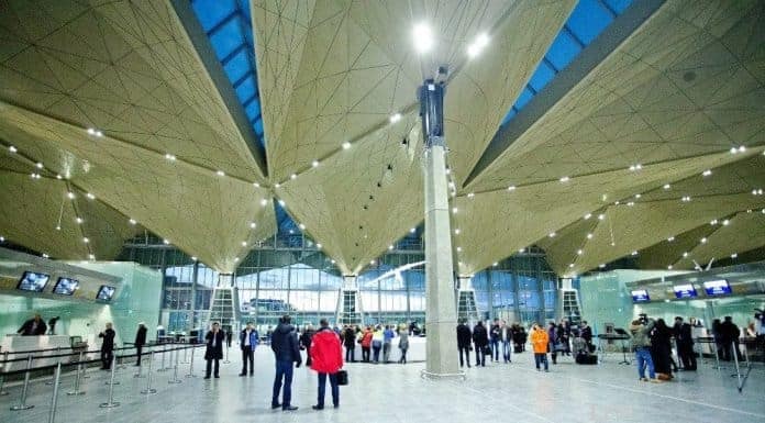Fraport feiert Terminal-Eröffnung in Sankt Petersburg