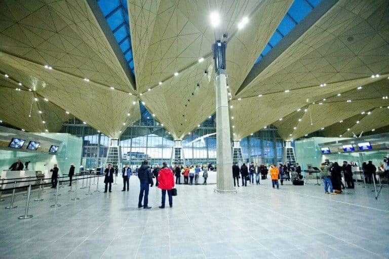 Fraport feiert Terminal-Eröffnung in Sankt Petersburg