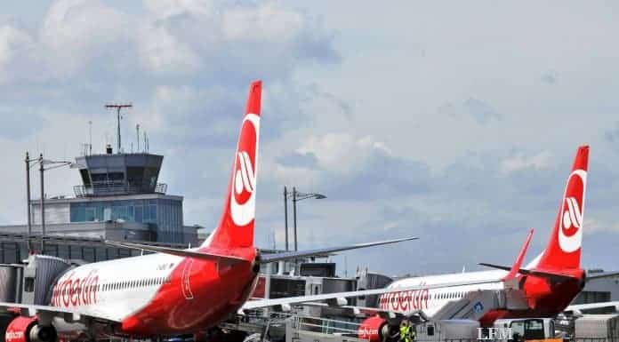 airberlin mit Paderborn-Lippstadt im Streckenplan