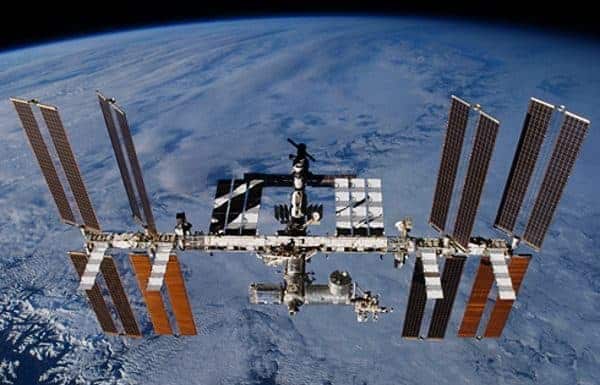 ESA beauftragt Astrium für weiteren Betrieb der ISS