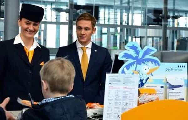 Matthias Schweighöfer in München beim Family Check-in