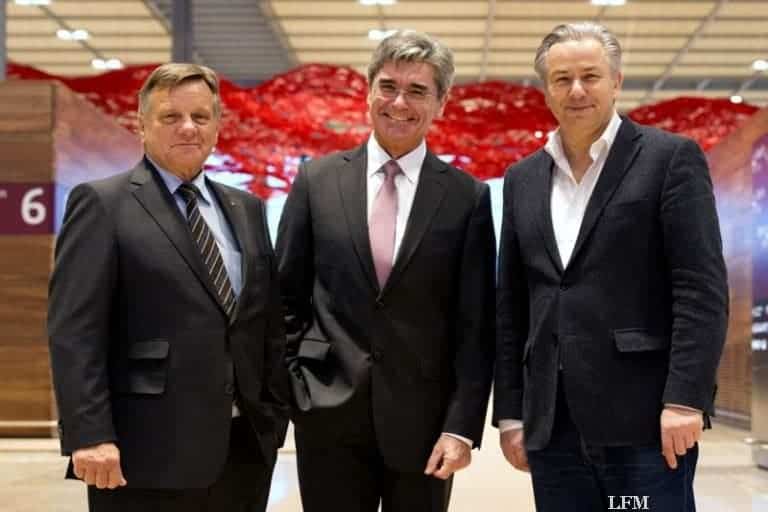 Siemens-Chef Joe Kaeser inspiziert Flughafen BER