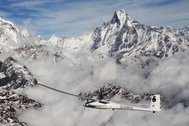 Segelflug im Himalaya: Spezialkamera erfasst Gletscher in 3D