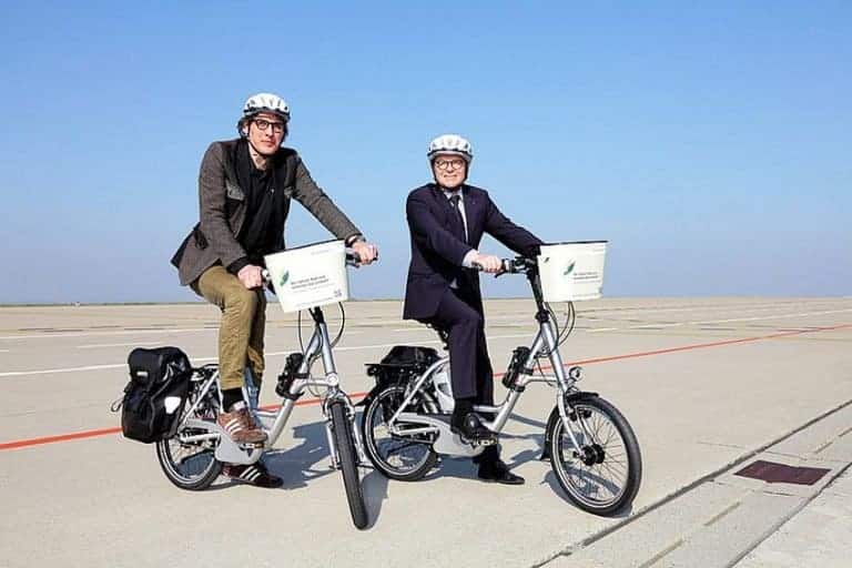 Elektroräder für Fahrten auf Flughafengelände