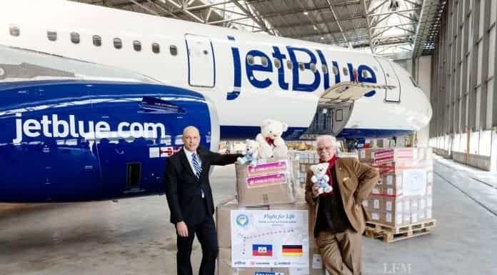 Überführungsflug: JetBlue bringt Hilfsgüter nach Haiti
