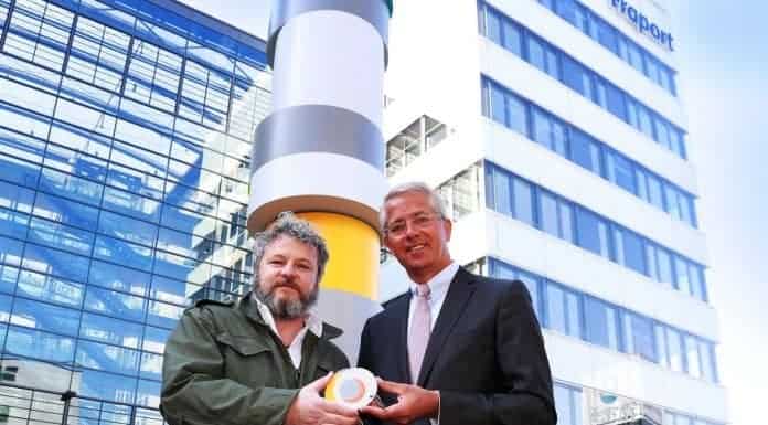 Neuer Tower an der Fraport-Unternehmenszentrale