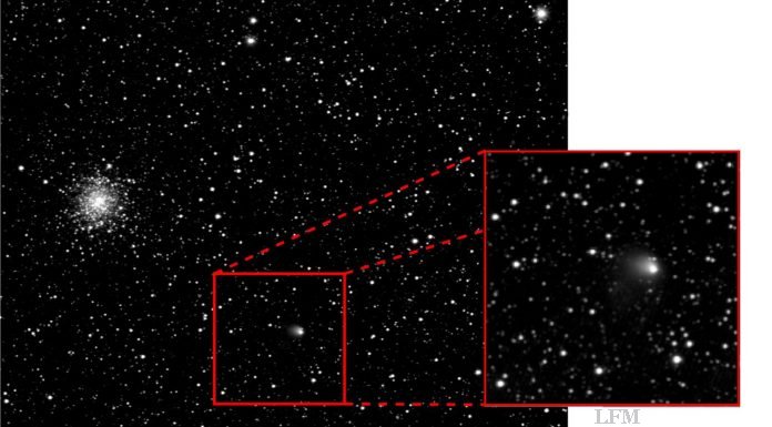 Komet hüllt sich in Staub: Rosetta nähert sich Ziel Churyumov-Gerasimenko