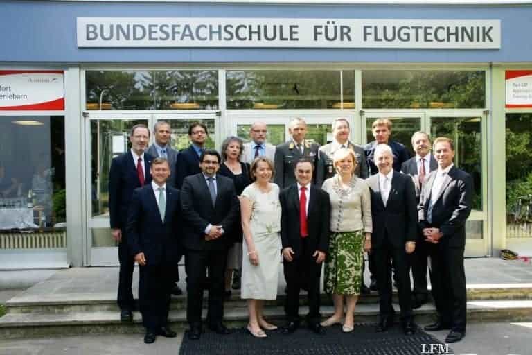 Luftfahrzeugtechnik-Ausbildung in fünf Jahren – Zertifziert mit Austro Control