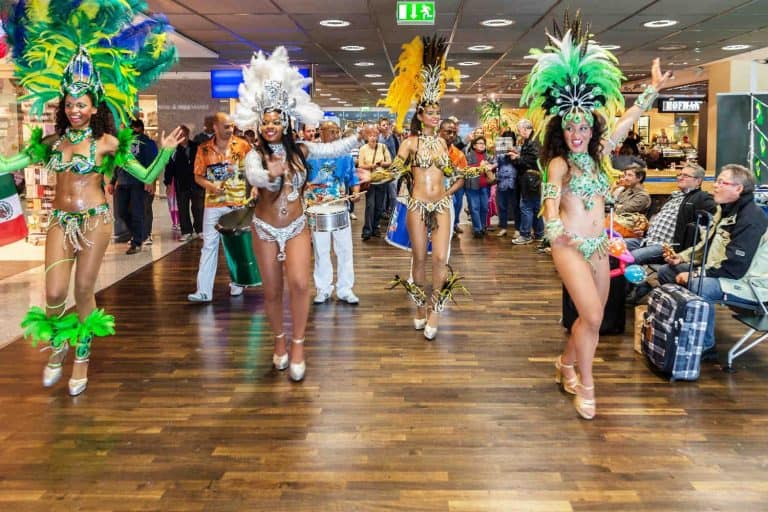 4.000 Besucher mit WM-Feeling am Flughafen-Airlebnis in Frankfurt