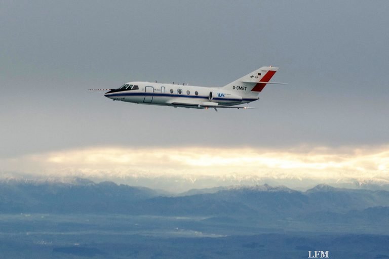 Laser auf Falcon misst Schwerewellen der Atmosphäre