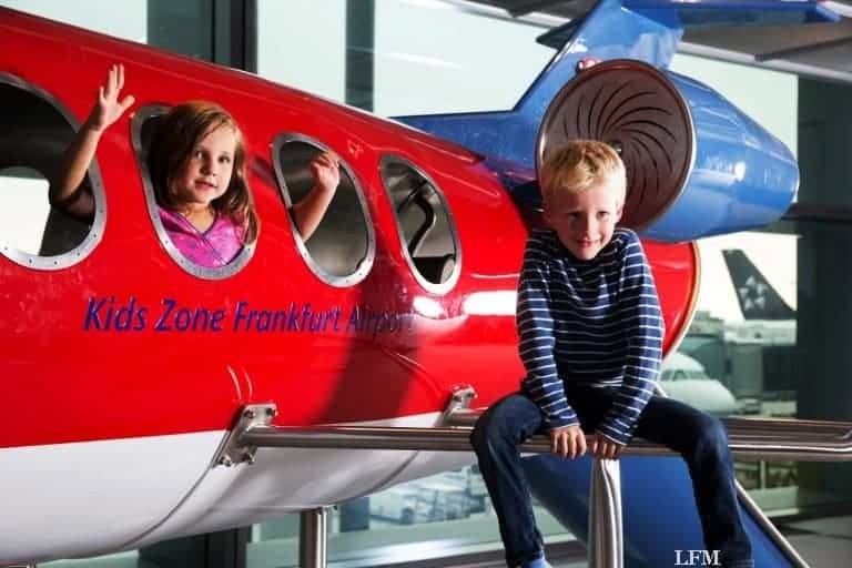 Ferienangebot für 800 Kinder am Flughafen Frankfurt