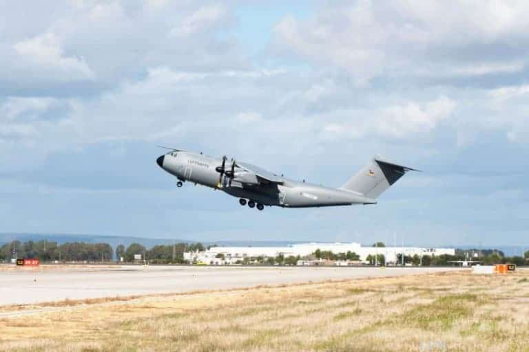 A400M „Atlas“ für Deutschland meistert Erstflug
