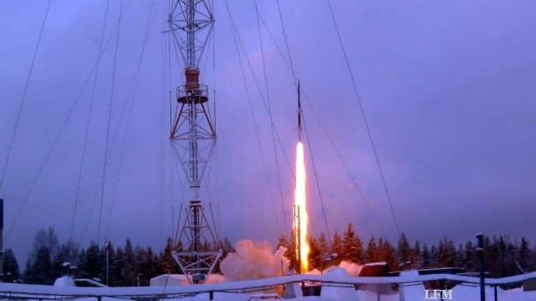 Mapheus-3 fliegt Schmelzöfen in die Schwerelosigkeit